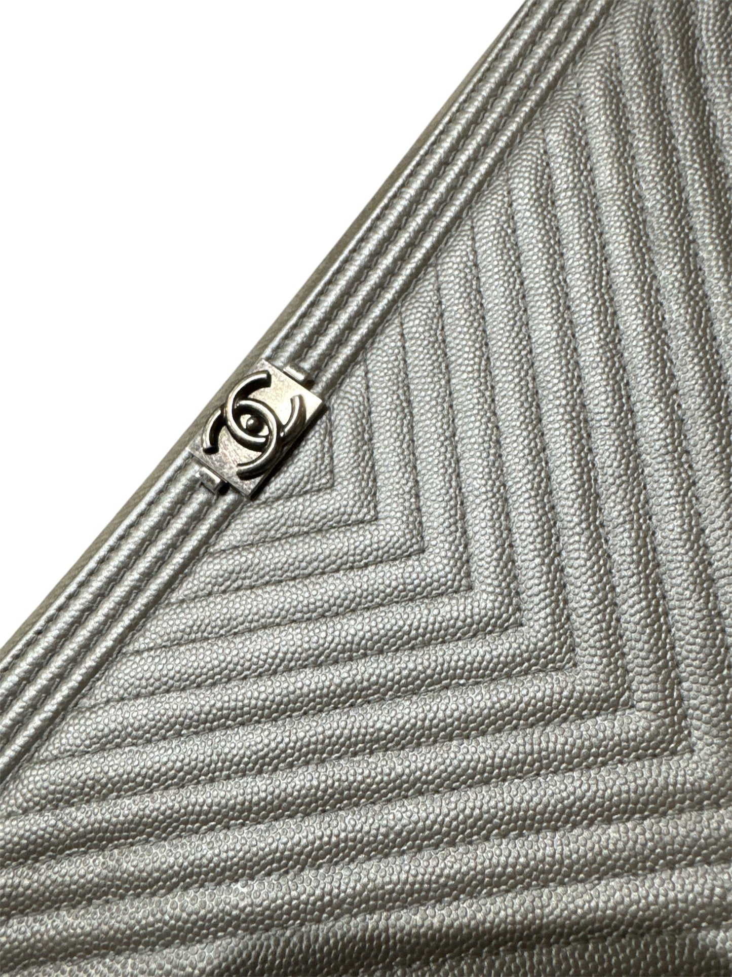 CHANEL BOY pochette
