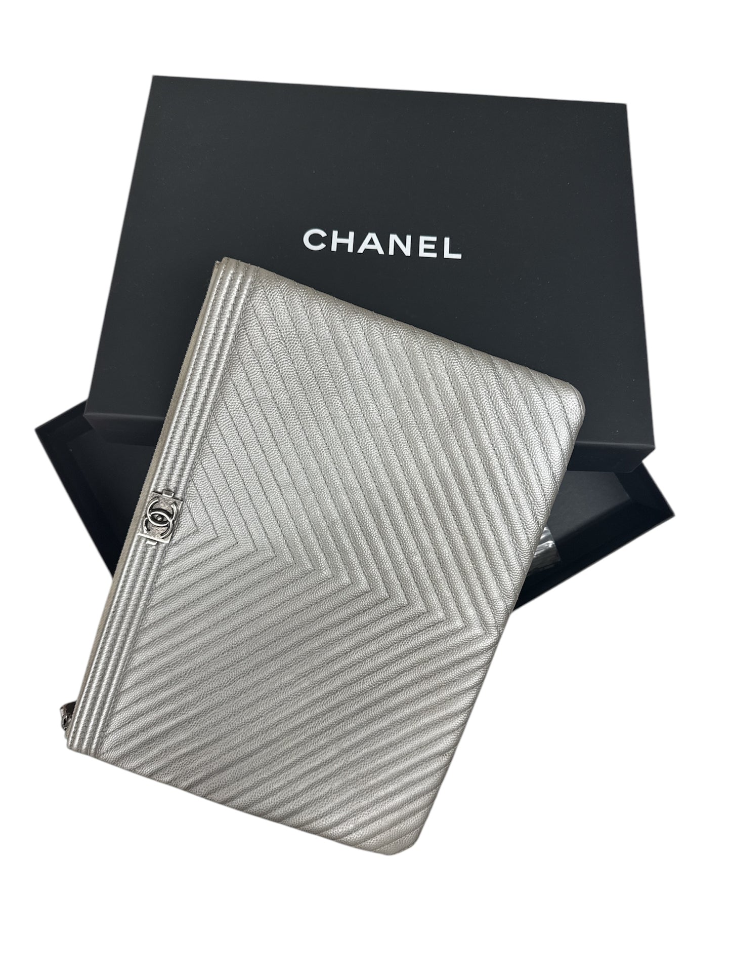 CHANEL BOY pochette