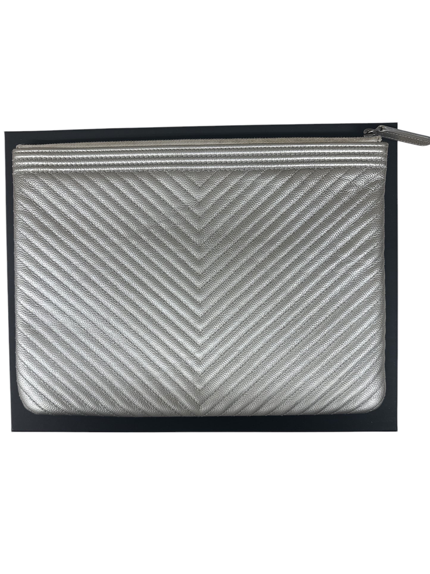 CHANEL BOY pochette